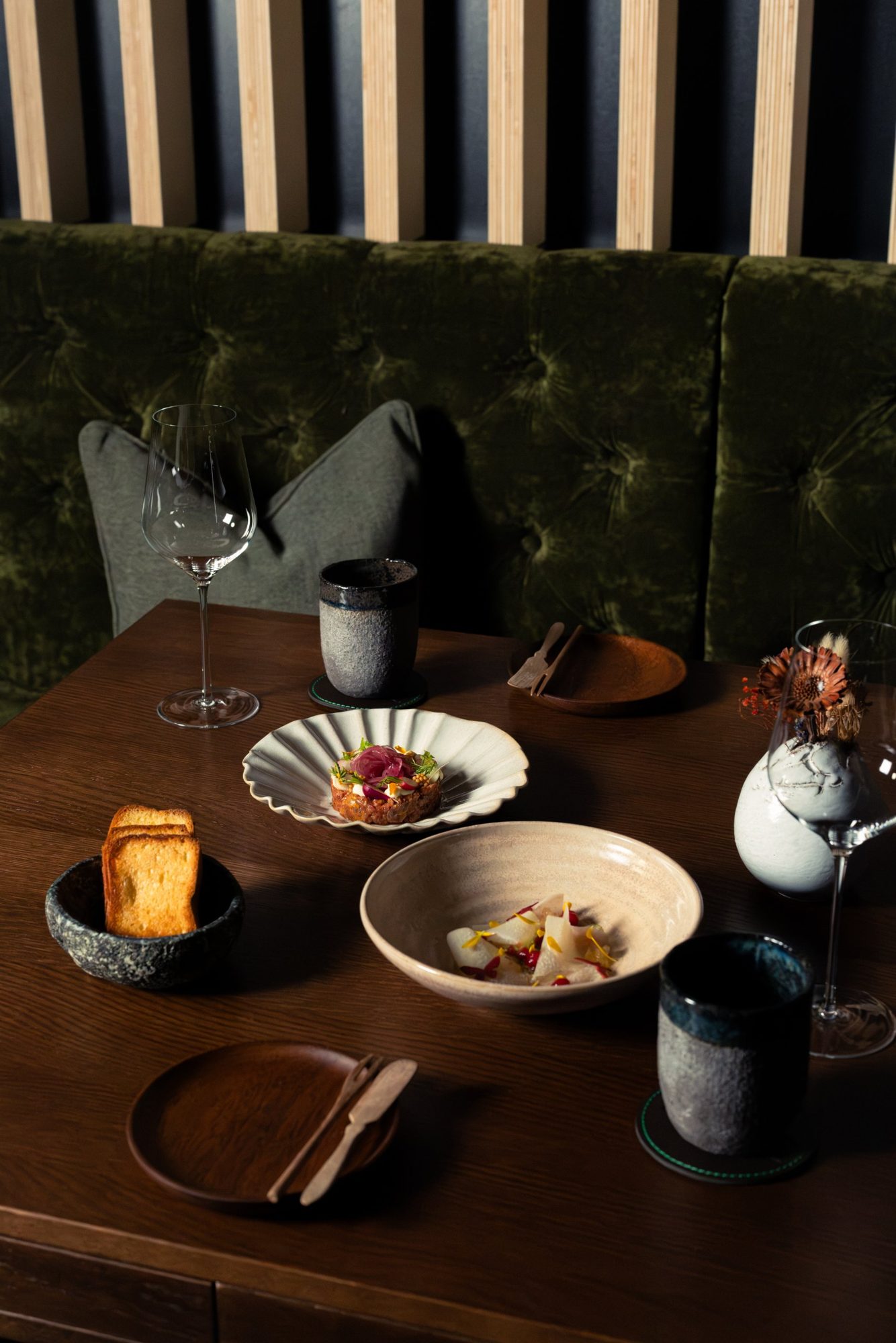 Black ink ed01 tisch fien dining